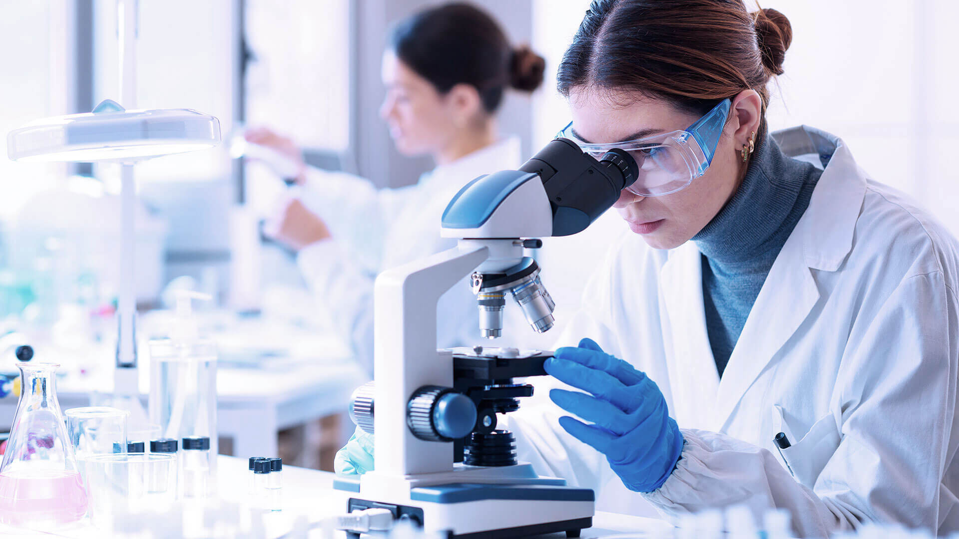 Branche: Biotech, Medizin & Pharma Branche: Biotech, Medizin & Pharma