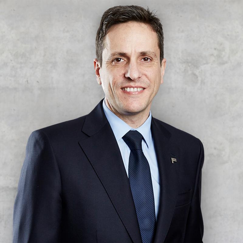 Óscar Elvira Encinas, Country Manager Spain